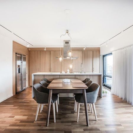 Homely - Executive Suite 72M2 -Sauna เฮลซิงกิ ภายนอก รูปภาพ
